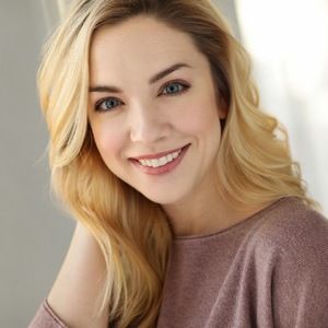 Meet your Posher, Noelia